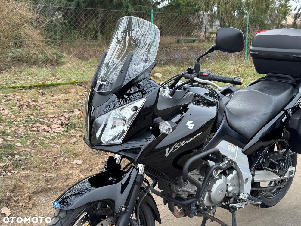 Suzuki V-STROM - 24