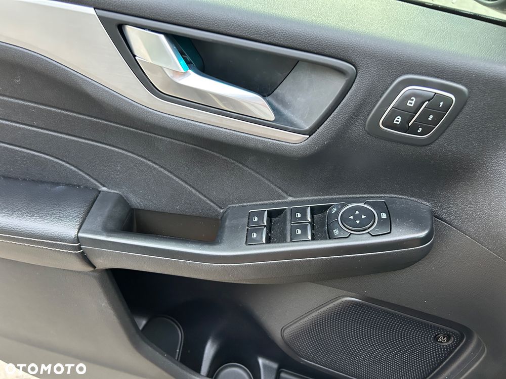 Ford Escape - 8