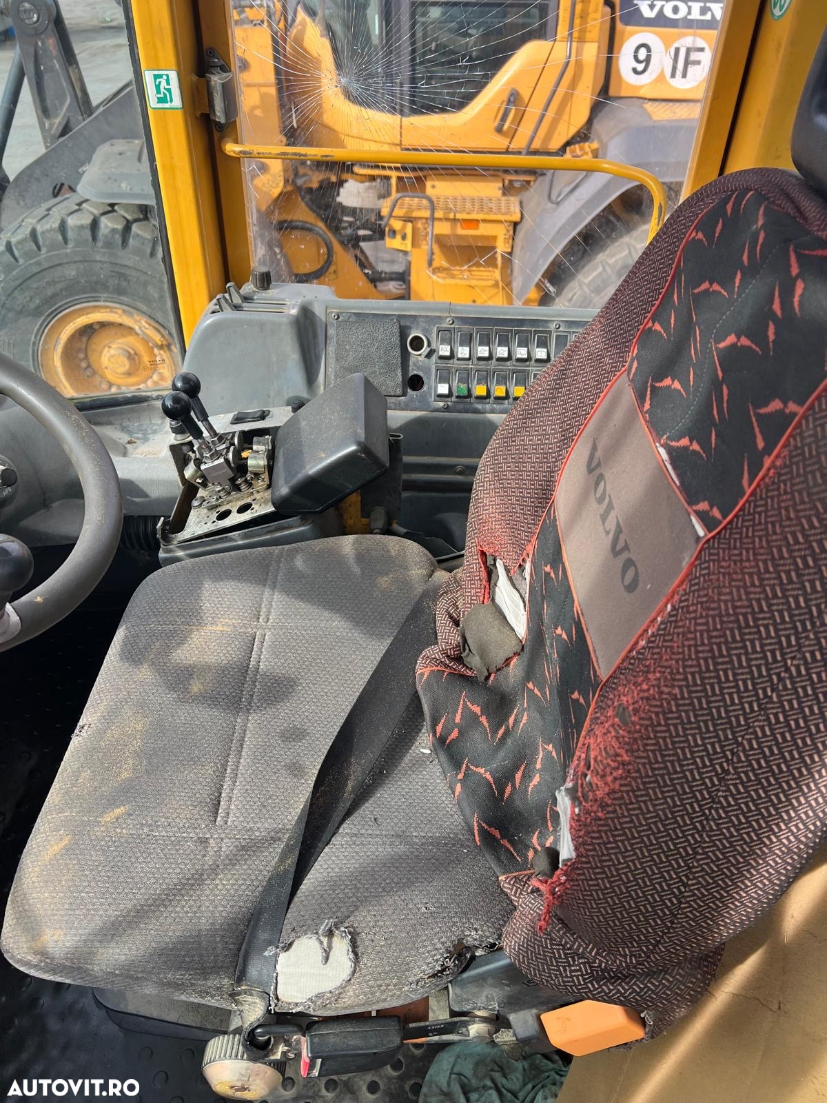 Volvo L110E - 8