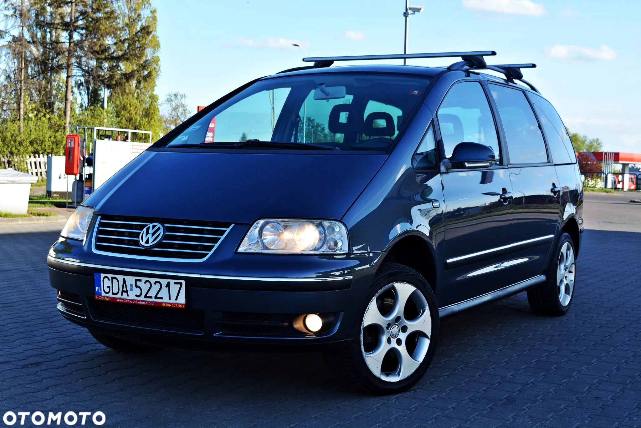 Volkswagen Sharan - 1