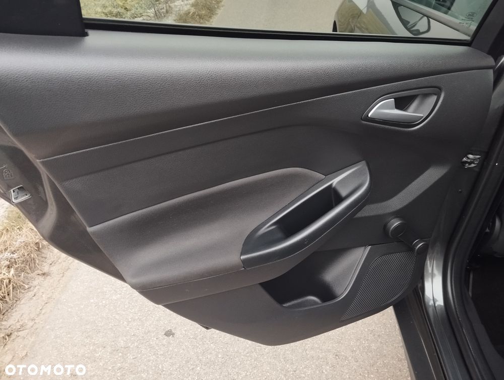 Ford Focus 1.0 EcoBoost Trend ASS - 20