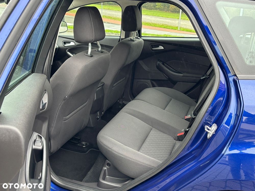 Ford Focus Turnier 1.0 EcoBoost Start-Stopp-System - 10