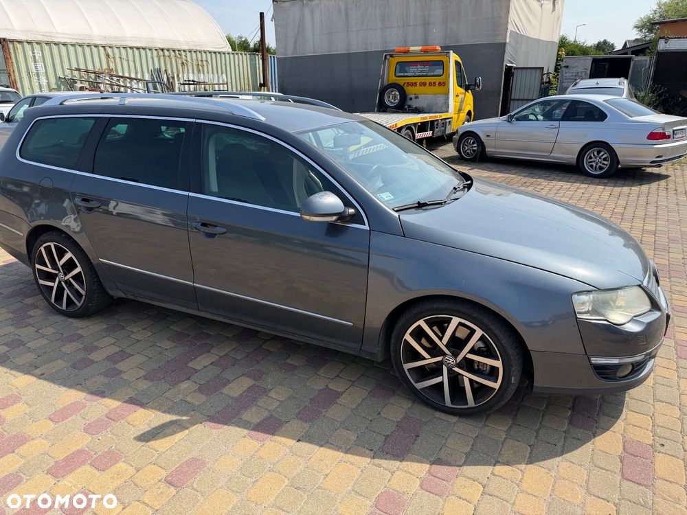 Volkswagen Passat 3.2 V6 FSI 4Motion DSG Comfortline - 1