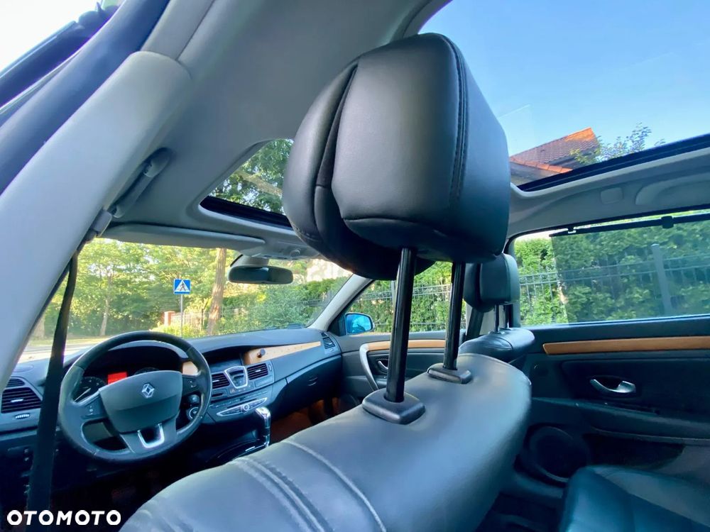 Renault Laguna 2.0 16V Turbo Initiale - 9