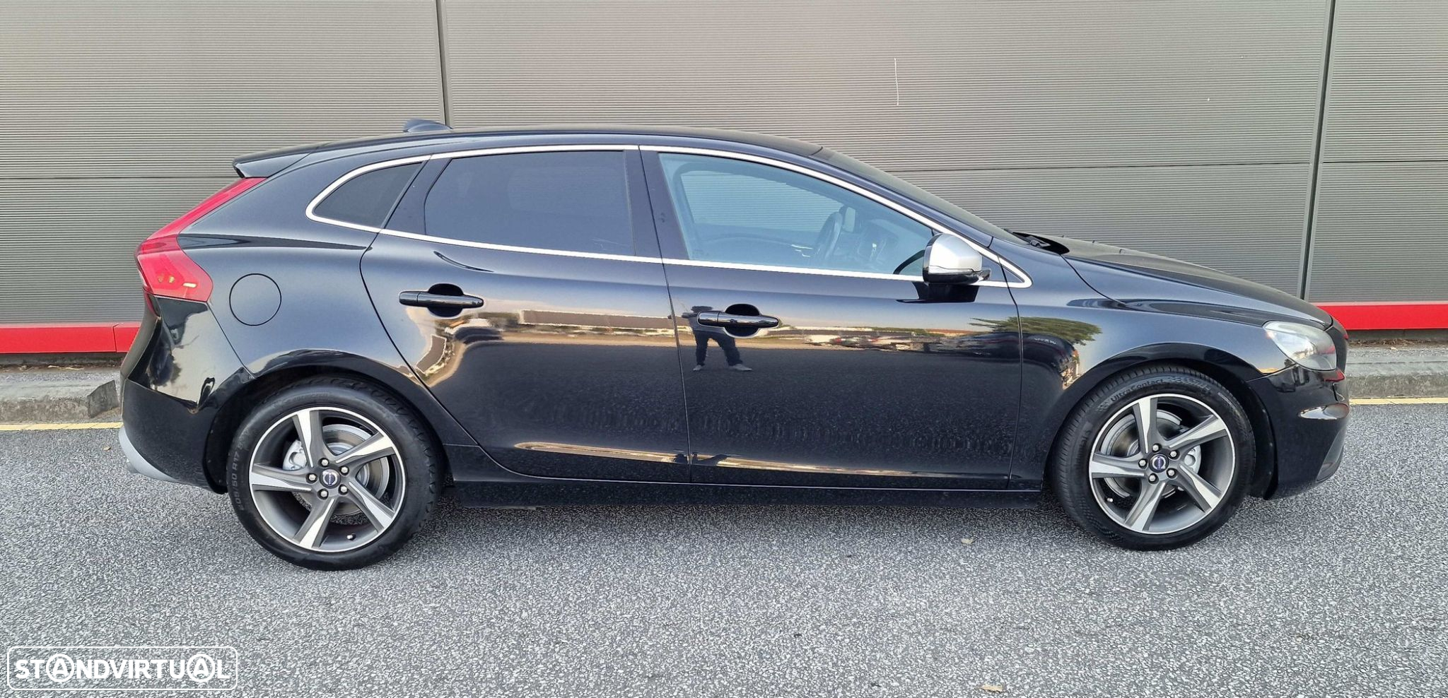 Volvo V40 1.6 D2 R-Design - 6