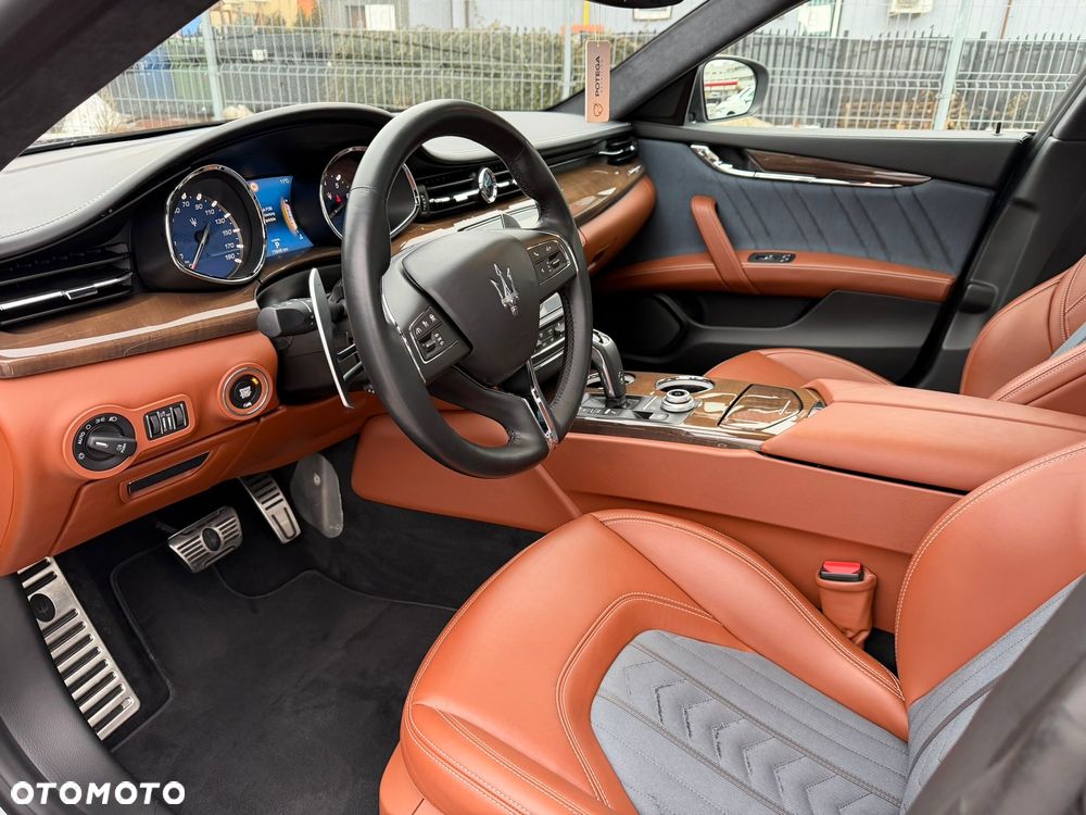 Maserati Quattroporte Q4 GranLusso S - 21