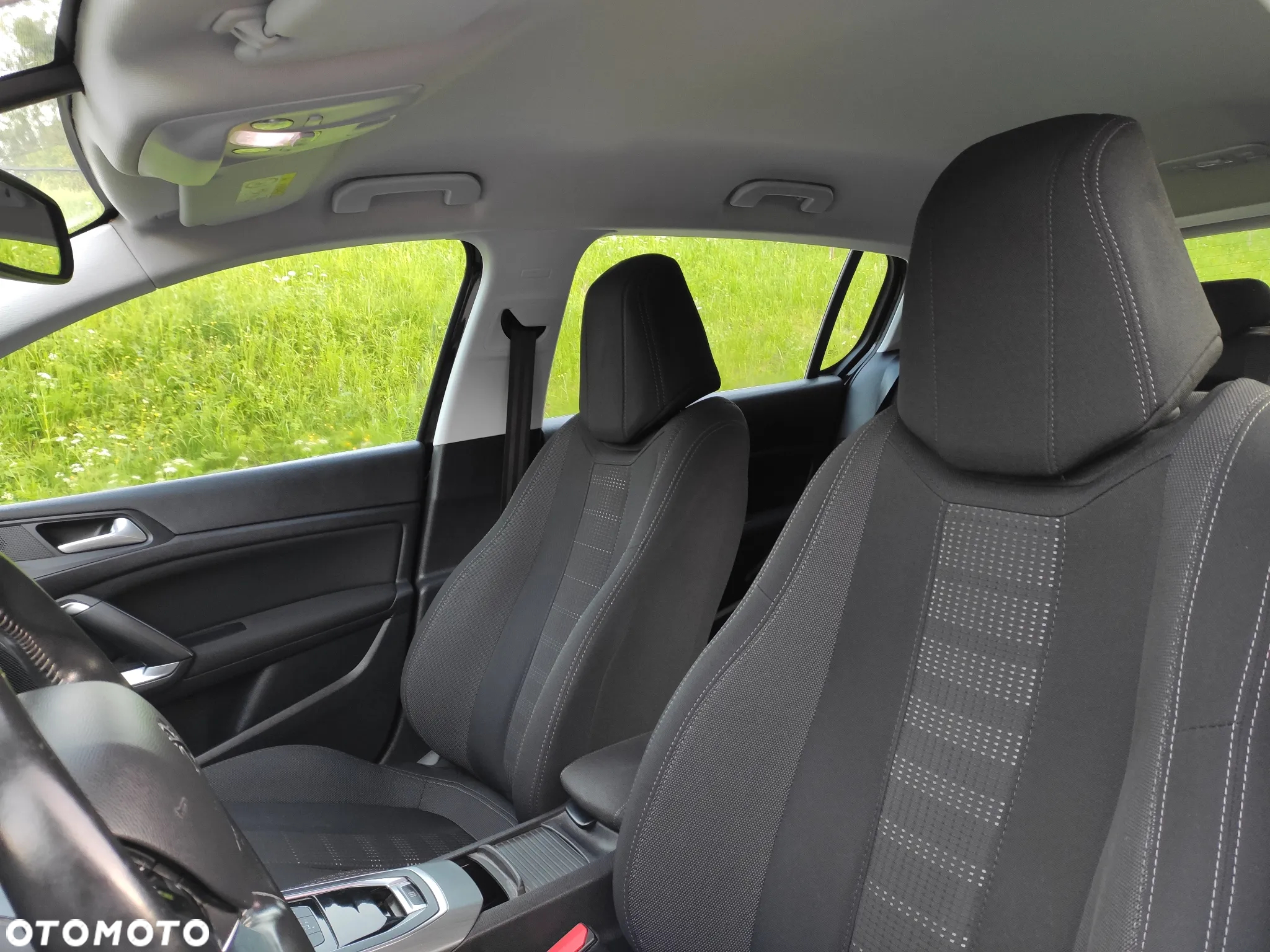 Peugeot 308 1.2 PureTech Allure S&S - 31