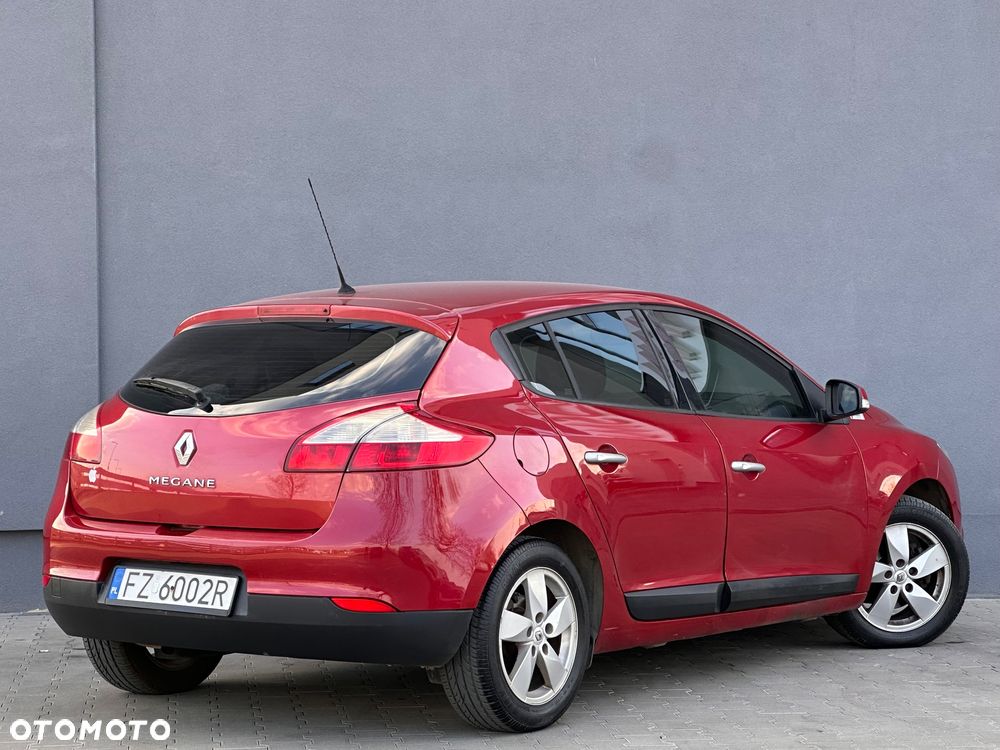 Renault Megane 1.6 16V 110 Paris Business - 4