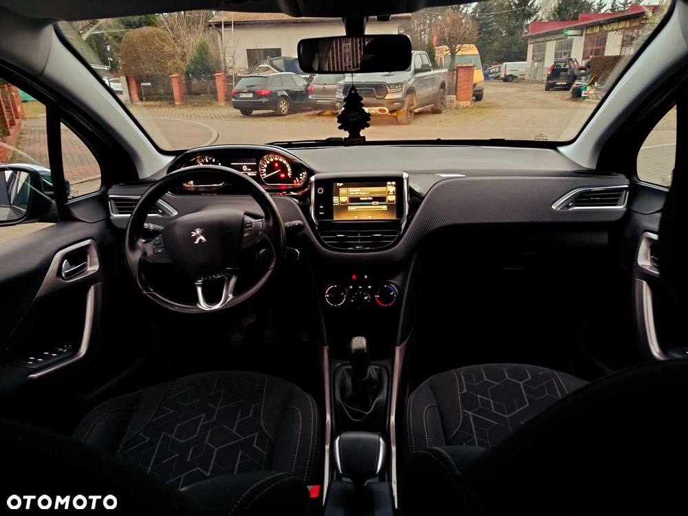 Peugeot 2008 PureTech 110 Stop&Start Style - 12