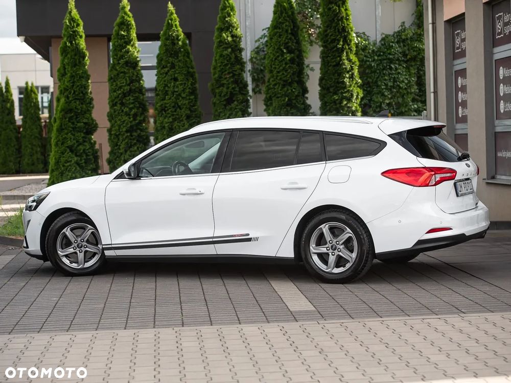 Ford Focus - 10