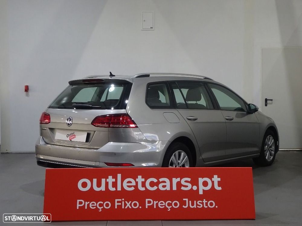 VW Golf Variant 1.6 TDi Confortline - 5