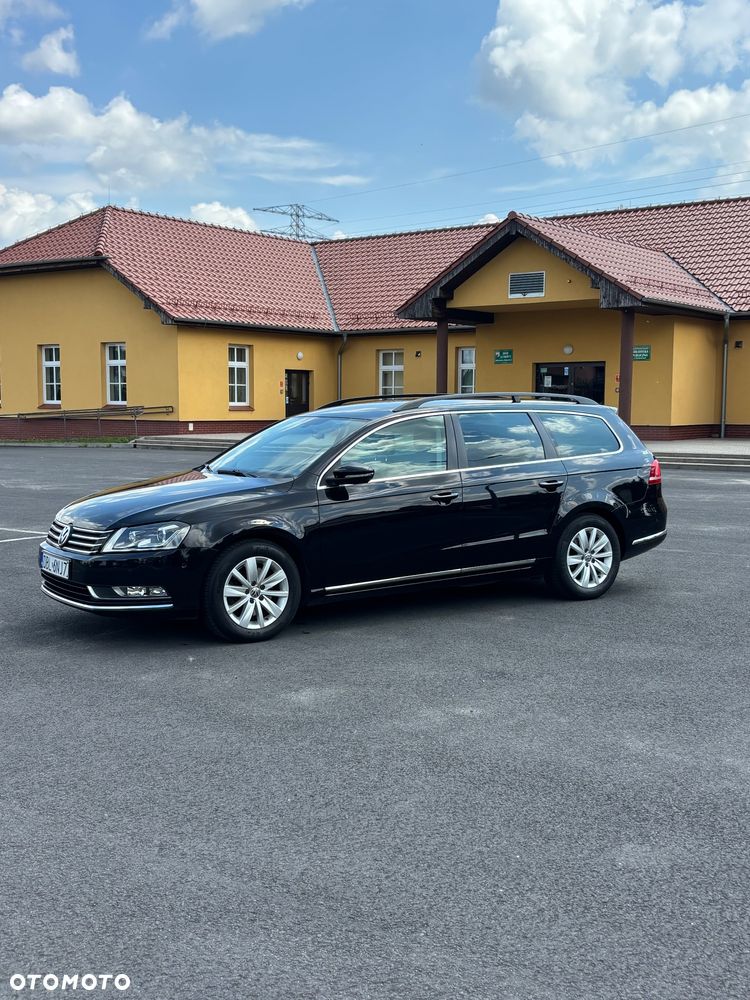 Volkswagen Passat 2.0 TDI Comfortline DSG - 3