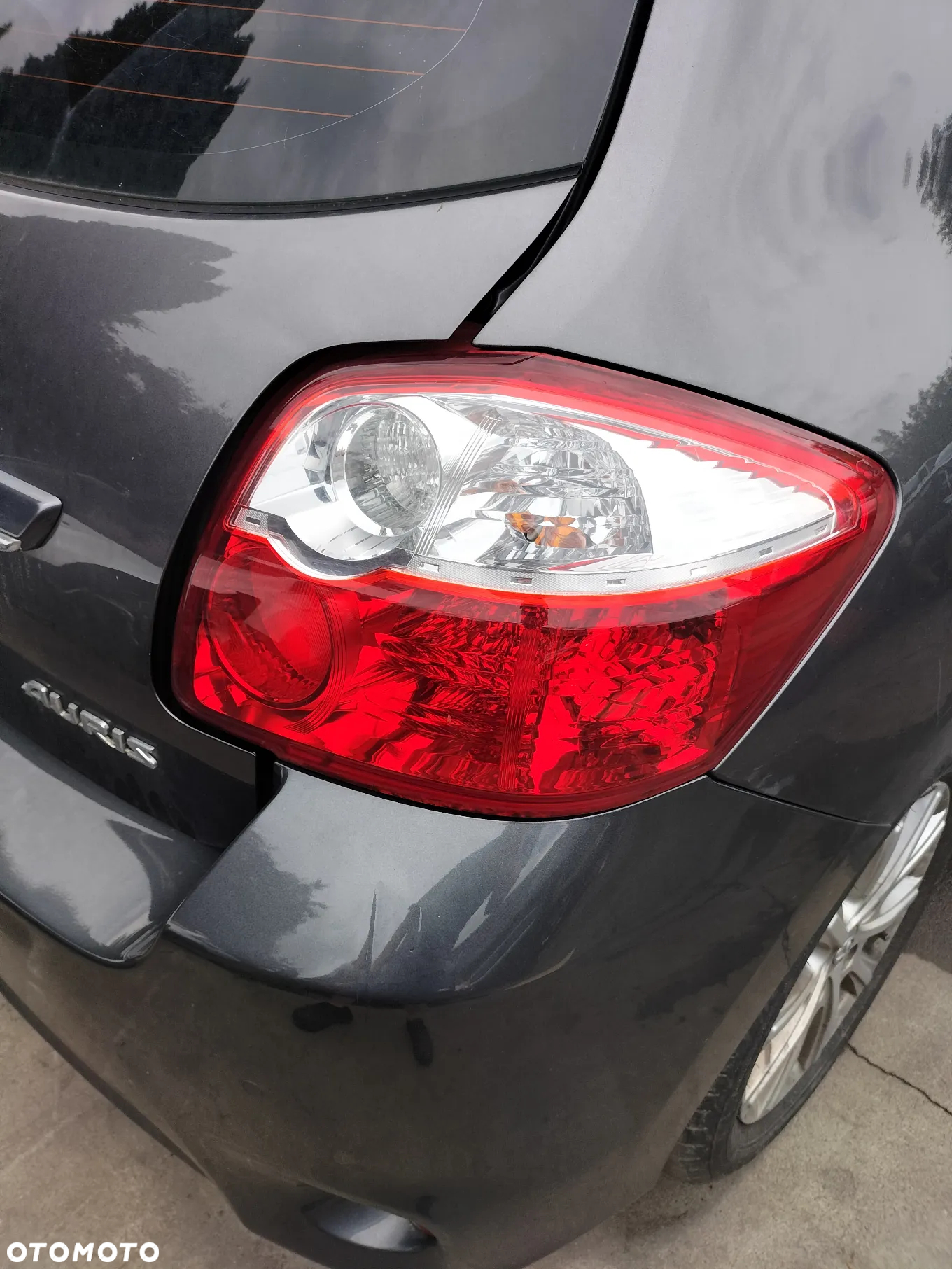 KLAPA BAGAŻNIKA TOYOTA AURIS I LIFT 1.4 D4D 90 KM 1ND-T4 KOD LAK. 1G3 - 8