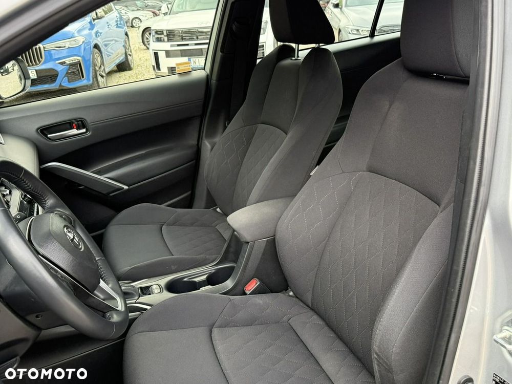 Toyota Corolla Cross 2.0 Hybrid Comfort - 12