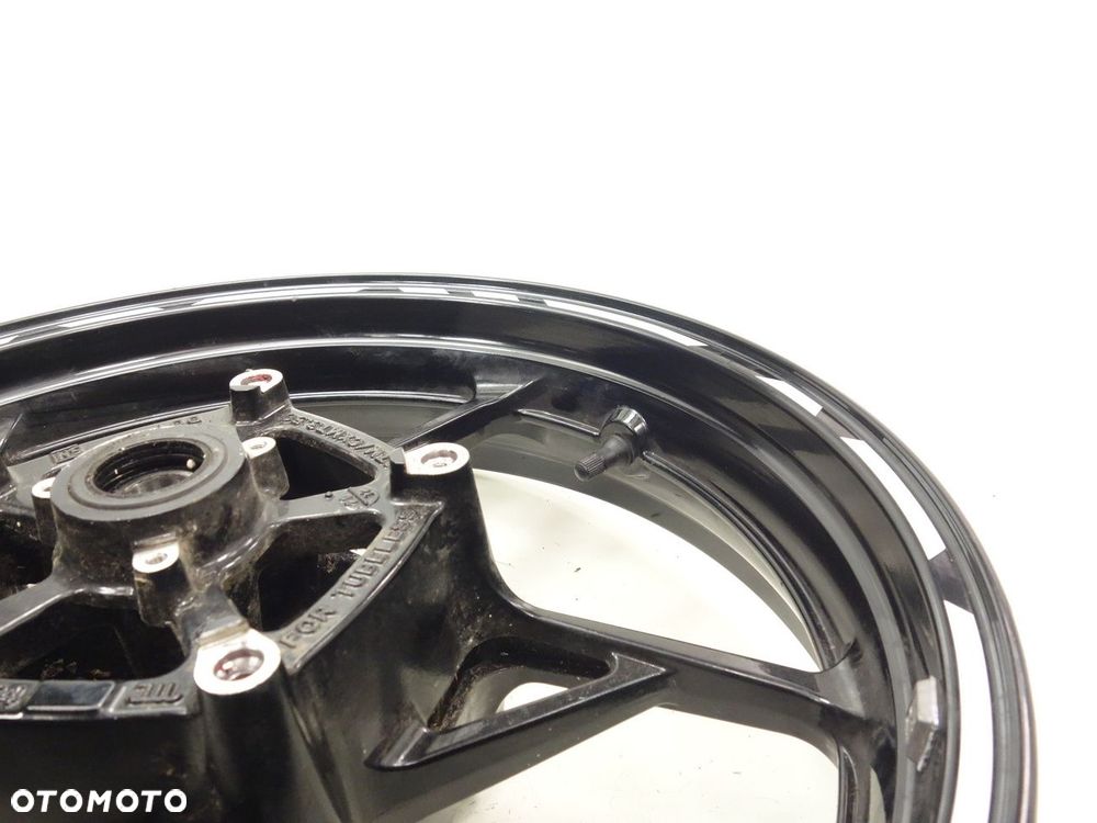 Kawasaki Z 650 z650 17-19 Felga przód 17x3.50 - 8