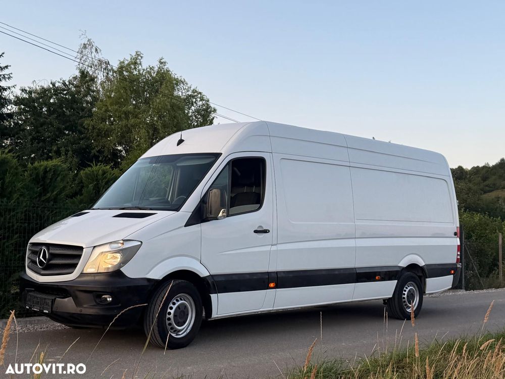 Mercedes-Benz Sprinter - 11