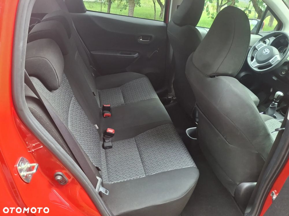 Toyota Yaris 1.33 Selection Platinum - 22