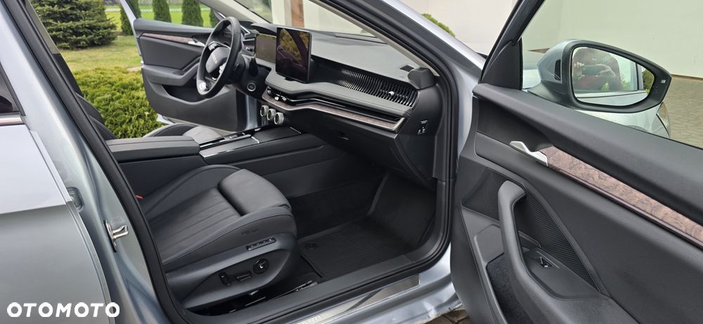 Skoda Superb 2.0 TDI SCR L&K DSG - 16