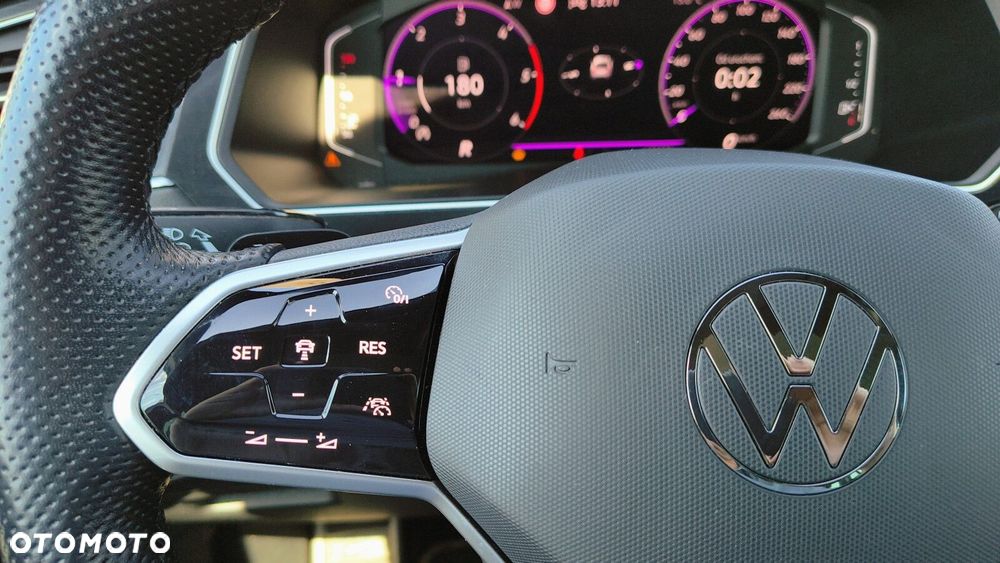 Volkswagen Tiguan - 15