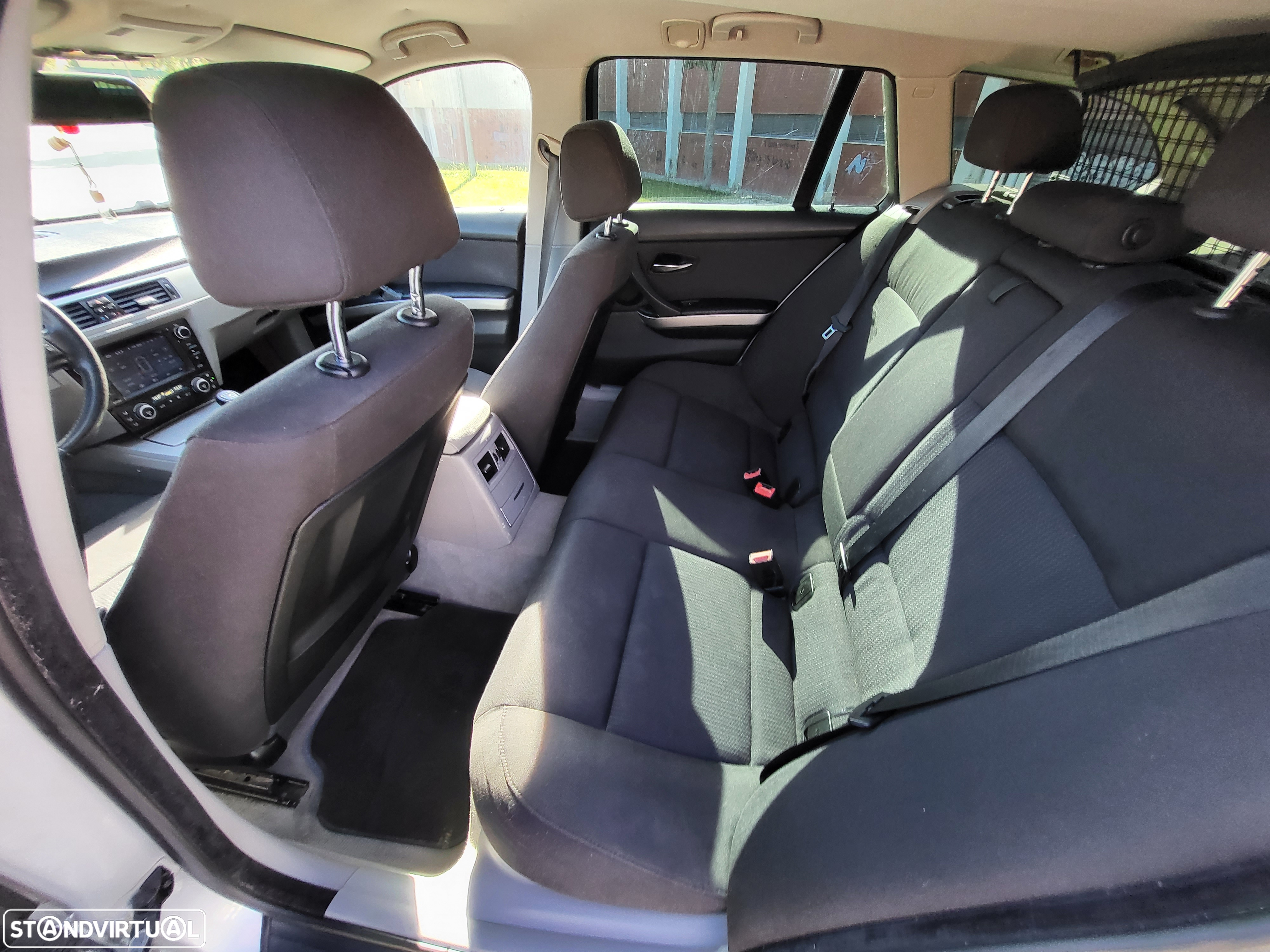 BMW 320 d Touring Sport - 10