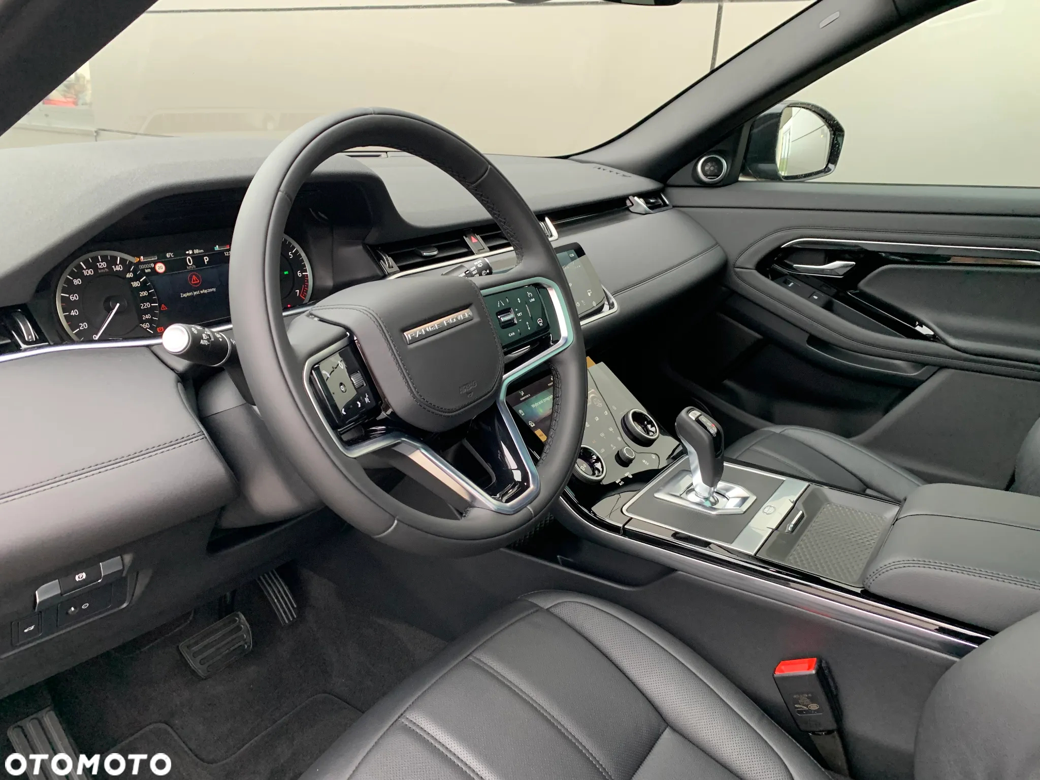 Land Rover Range Rover Evoque - 10