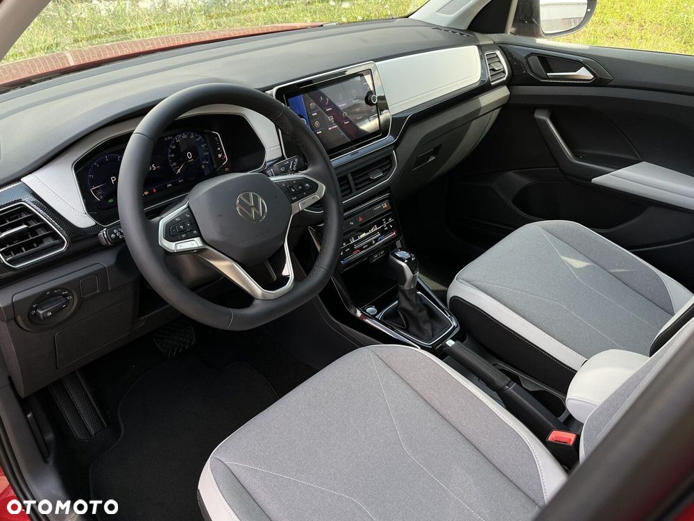 Volkswagen T-Cross - 24