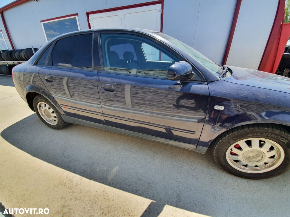 USA AUDI A4 B6 D.SP BERLINA - 1