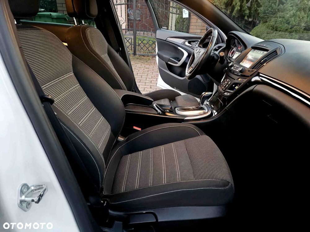 Opel Insignia Sports Tourer 2.0 Direct InjectionTurbo Ultimate - 30