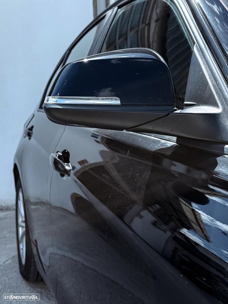 BMW 320 d Line Sport - 4