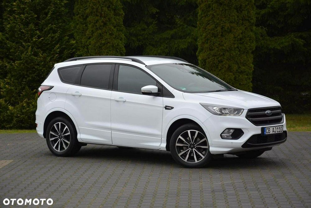 Ford Kuga 1.5 EcoBoost 2x4 ST-Line - 11