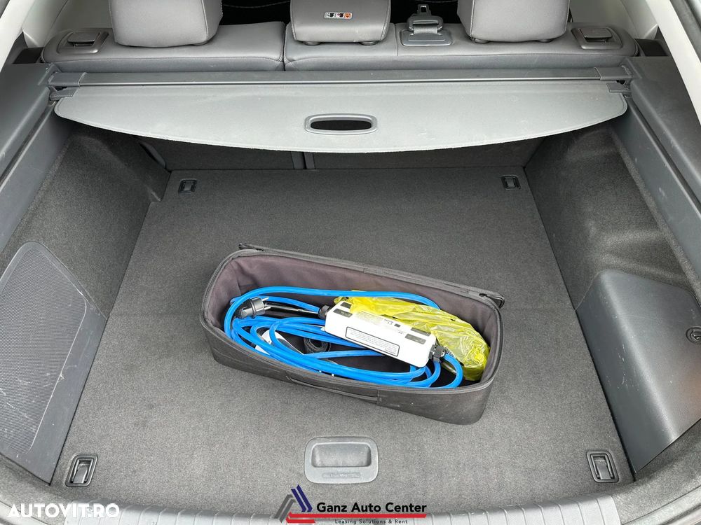 Hyundai IONIQ 1.6 GDI Premium - 30