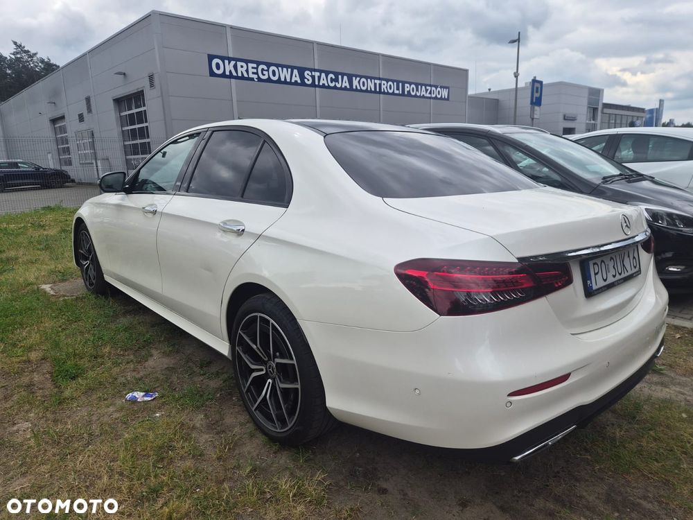 Mercedes-Benz Klasa E 220 d 4-Matic AMG - 4