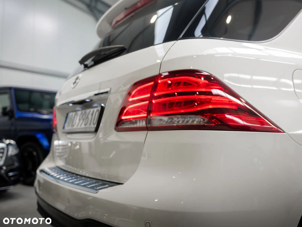 Mercedes-Benz GLE 250 d 4-Matic - 8