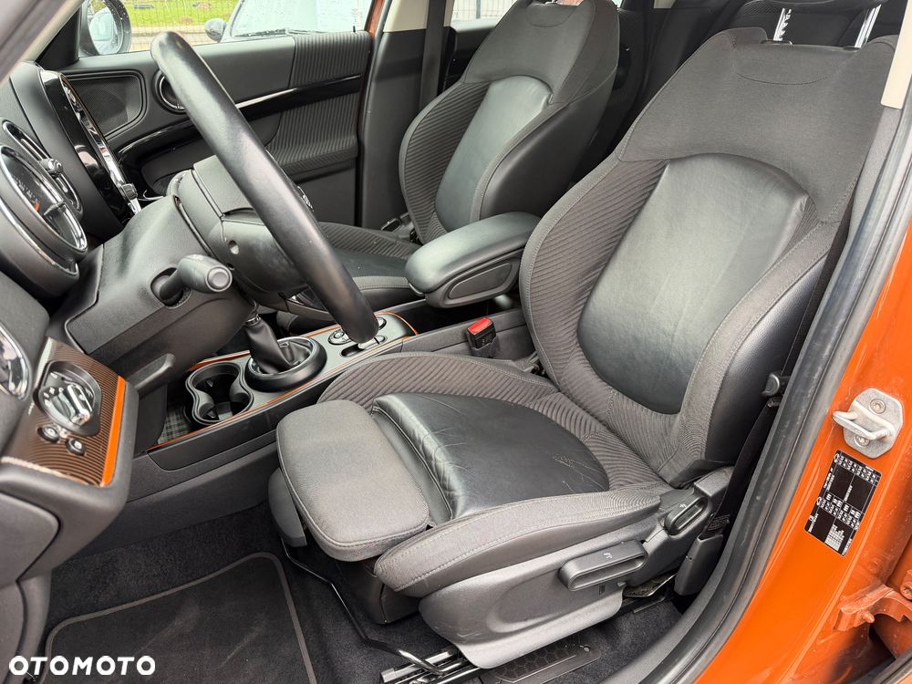 MINI Countryman Cooper D - 24