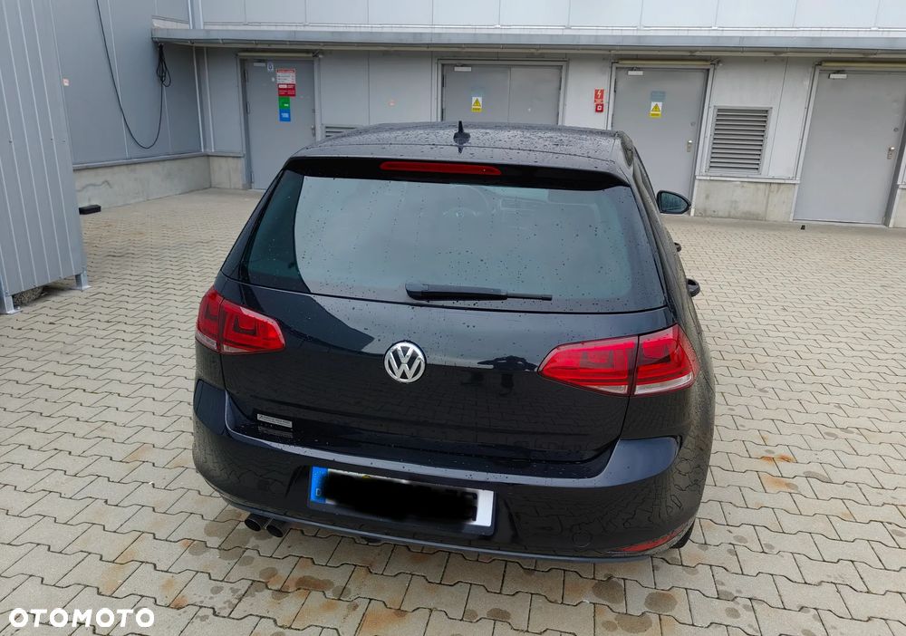 Volkswagen Golf 2.0 TDI (BlueMotion Technology) DSG Highline - 25
