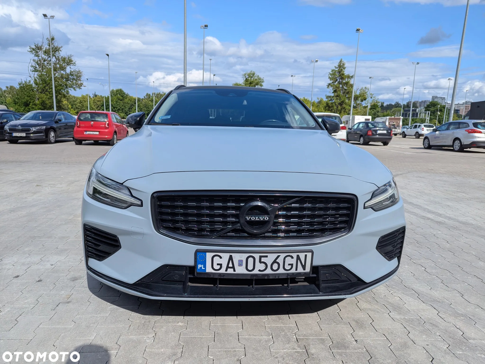 Volvo V60 D3 R-Design - 6
