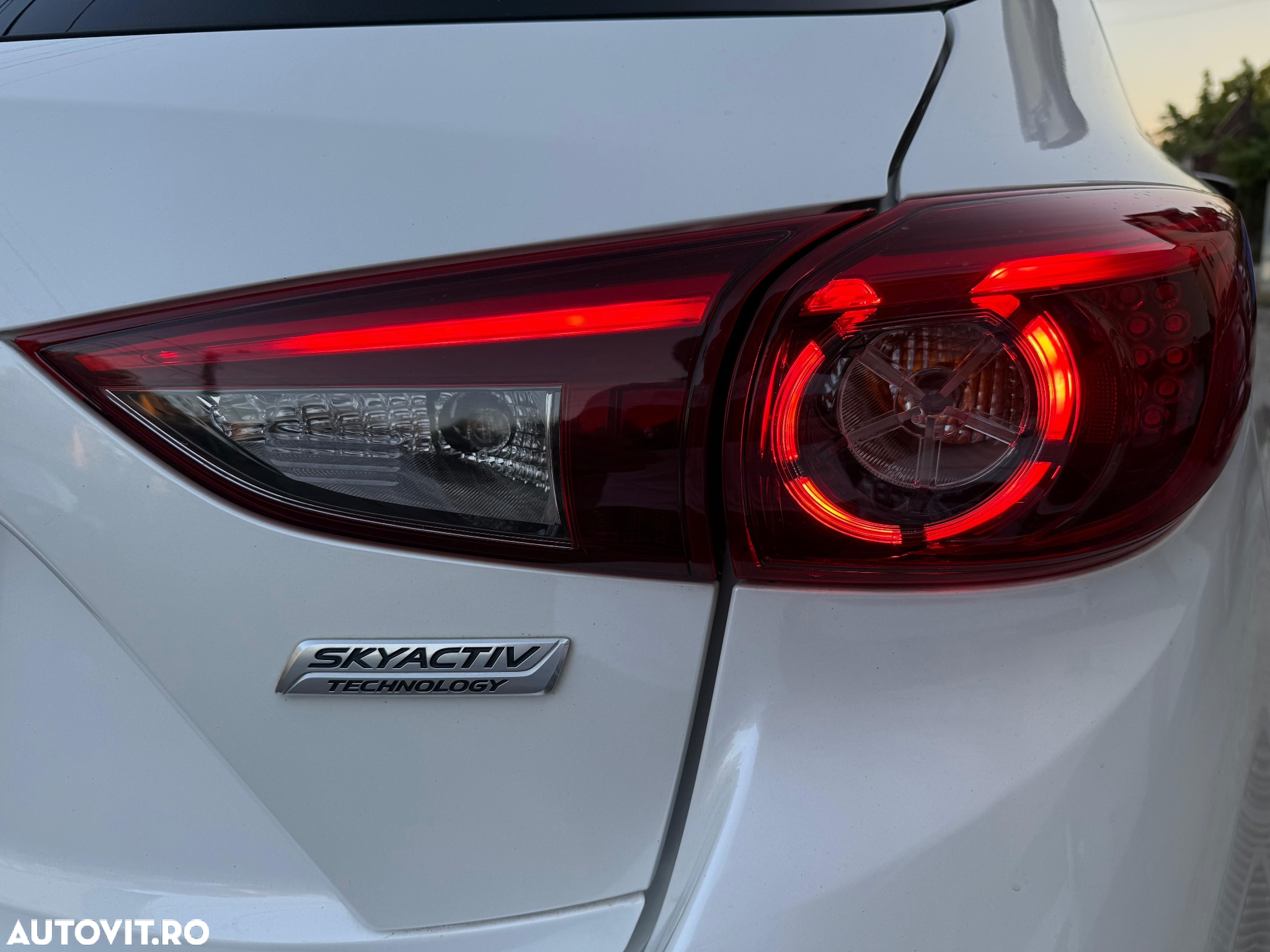 Mazda 3 SKYACTIV-G 120 Exclusive-Line - 17
