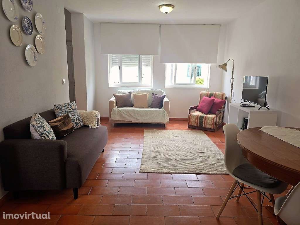 Moradia Com Quintal - Grande imagem: 3/14