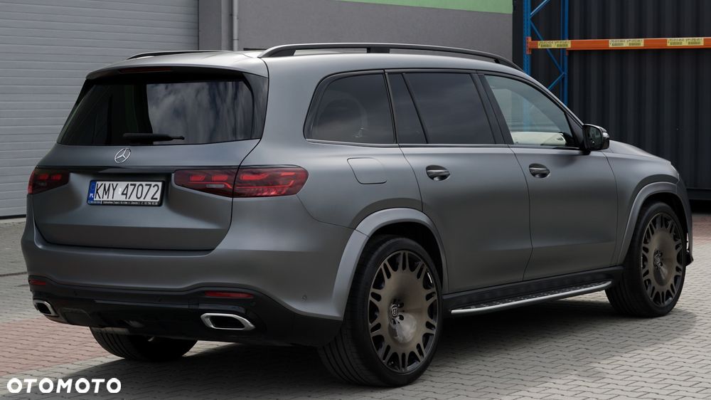 Mercedes-Benz GLS - 13