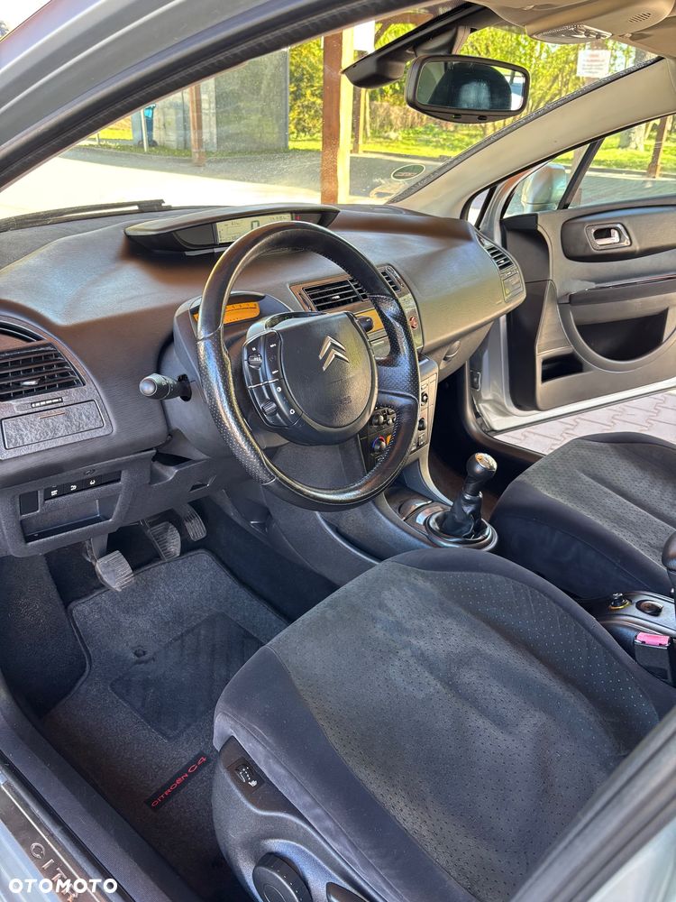 Citroën C4 1.6 16V Exclusive - 18
