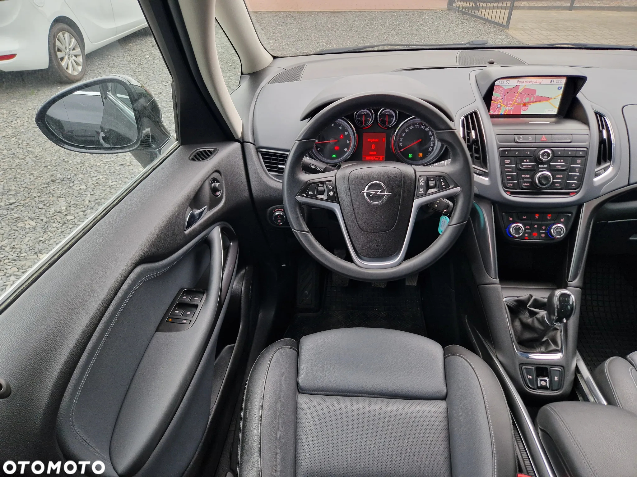 Opel Zafira 1.4 T Cosmo - 28