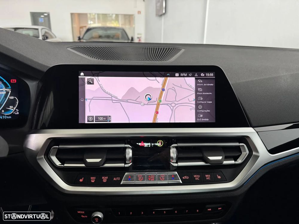 BMW 330 e Pack M Auto - 25
