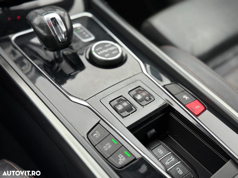 Peugeot 508 RXH Hybrid4 - 7