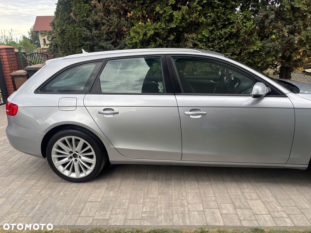 Audi A4 Avant 2.0 TDI DPF clean diesel multitronic Ambition - 7