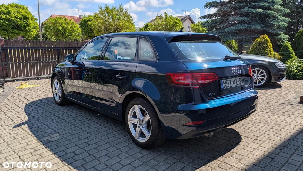 Audi A3 Sportback 30 TDI S tronic - 11