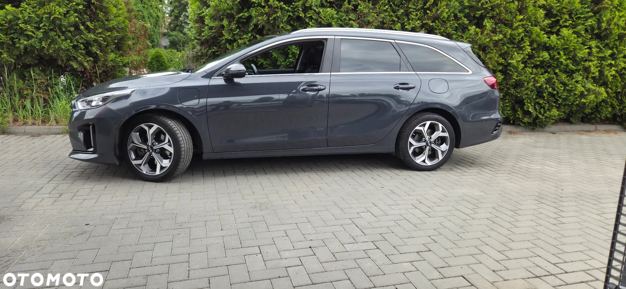 Kia Ceed 1.6 GDI PHEV L Business Line DCT - 6