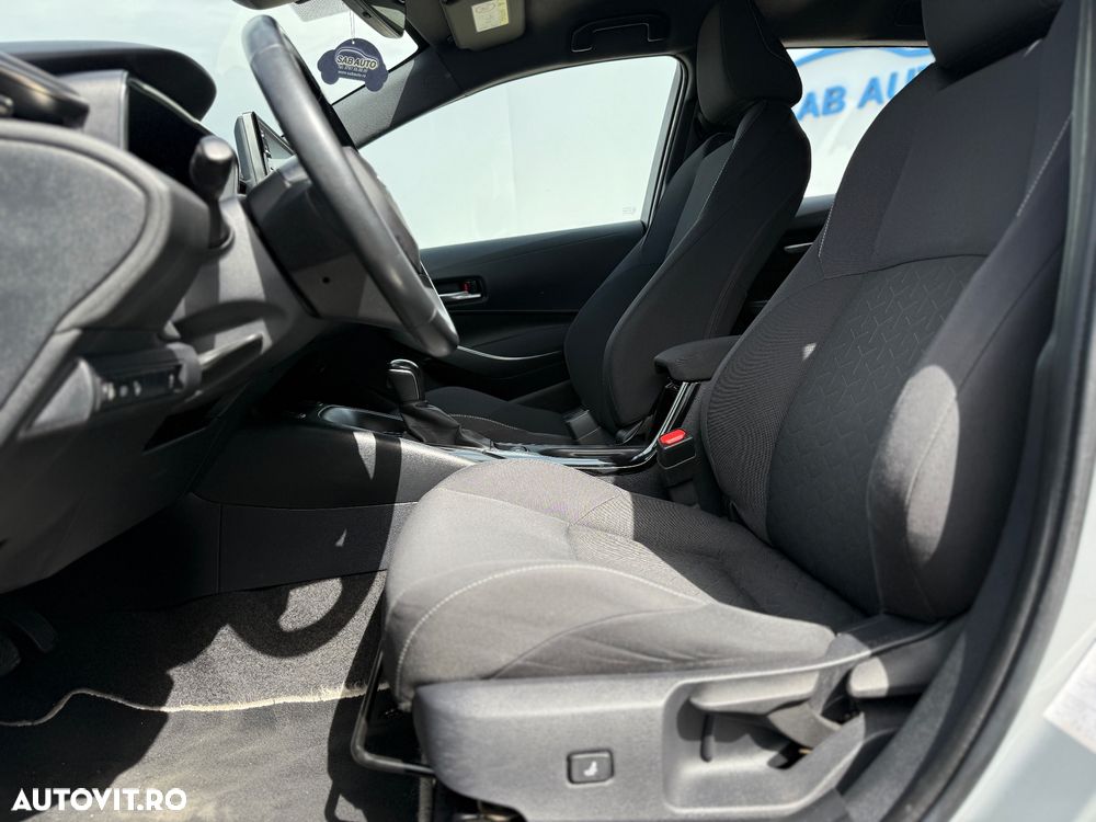Toyota Corolla 1.8 HSD TS Dynamic - 13