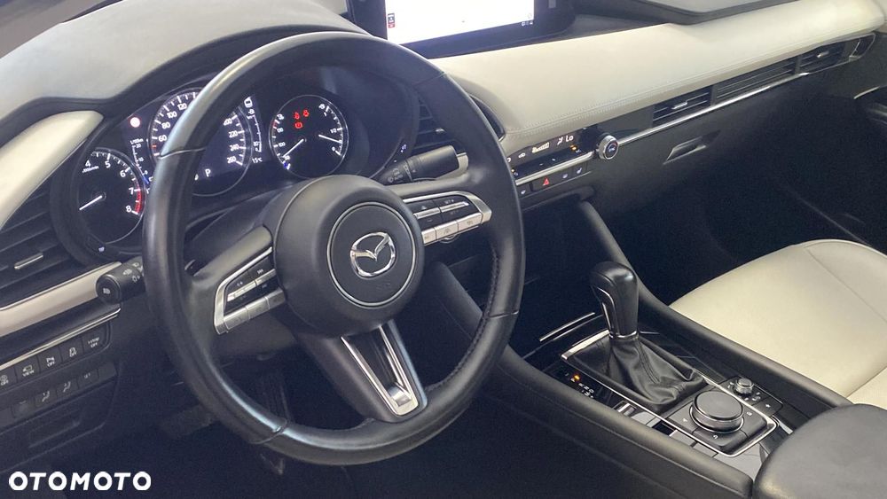 Mazda 3 e-SKYACTIV-X 186 M HYBRID EXCLUSIVE-LINE - 15