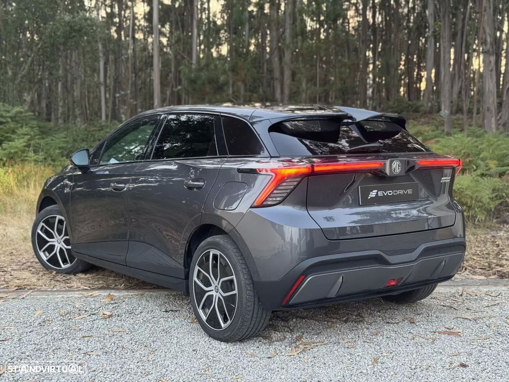 MG MG4 77 kWh Extended Range Luxury - 2