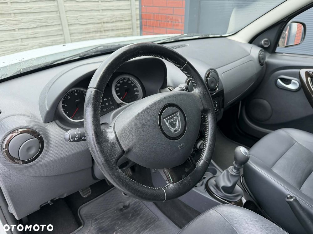 Dacia Duster dCi 110 FAP 4x2 Prestige - 8